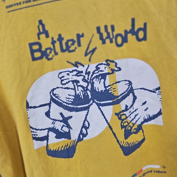 Dutch Brothers Gold Long Sleeve T-Shirt Size Medium - Picture 6 of 9